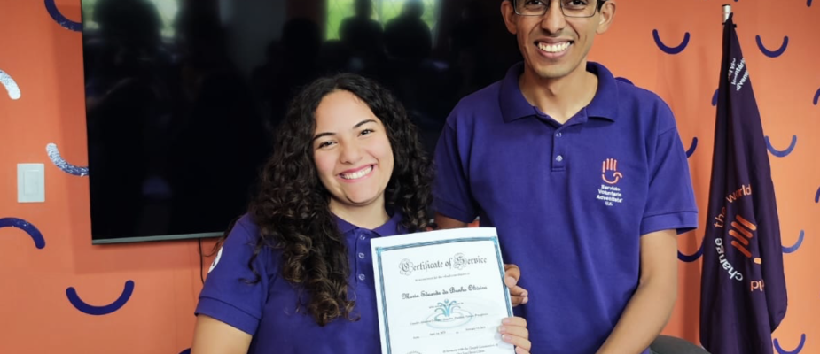 Cerca de 30 jóvenes se preparan para servir como misioneros en Ecuador